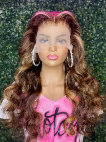 24 Inch Highlight Wig